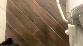 Sexy Slim Girl Fingering in Indian Bathroom Solo