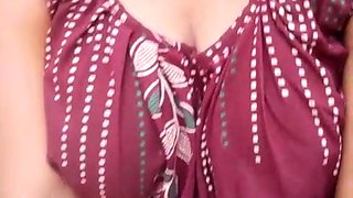 Slinky rossyyy shares passionate big tits sexy close up