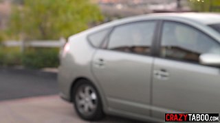 Submissive Maya Woulfe used by lesbians