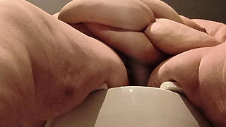 Sex in the Club Watch Him Rub
