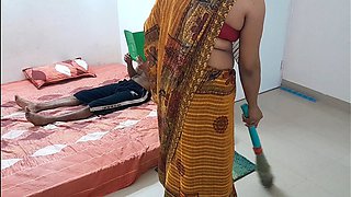 kamwali k sath Kar dala ghapaghap Indian student sex with maid mrsvanish