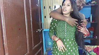 18-Year-Old Indian GF Sona Bhabhi Fucks Hard - Tight Pussy & Big Cock Desi Sex