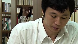 Amateur milf doing a blowjob ending in a facial