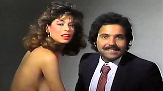 Masturbating babe fucking her sex toys