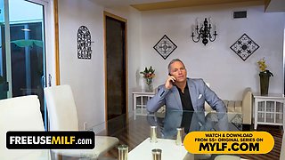 Freeuse cougar - hot assistant Jasmine Jae attends to all lustful needs of her bosses