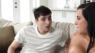Hentai Stepmoms Big Tits Milk Her Fetishist Stepsons Dick