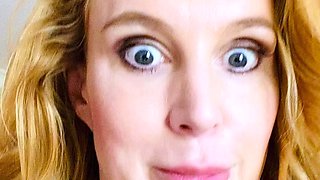 Cute amateur brunette naughty in solo jerking show on camera