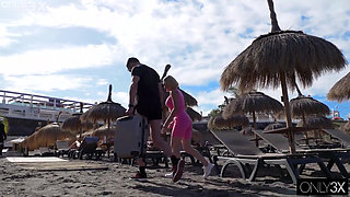 Xanthia Lombardi is lost on the beach