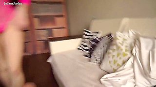 Gryazne Razgovor I Zhestkii Trah Zhopastoi Krasotki V Seksualnom Bodi S Okonchaniem Na Yazk !