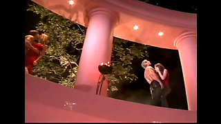 Hot nasty brunette love to suck big cocks