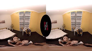 Sex-À-Porter - Extra Long Vr Threesome Mff Hardcore Latina And French Babes