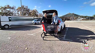 In the Supermarket - Recognized and Fucked!