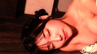 Amateur Webcam Cute Teen Plays Solo with Big