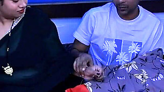 Maid Was Shocked to See Her Malik Penis Erect