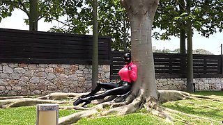 Angela amateur fetish blowjob in latex