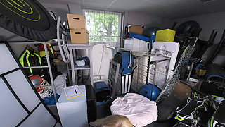 Yola - Storage Wars