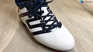 Football Boots Turned His Testicles Into a Bruised Mush! Extreme Ballbusting - Dave Moon - Jennifer - Bbusting