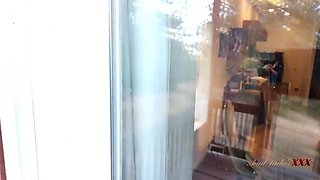 GILF Tips The Delivery Guy In A Very Special Way
