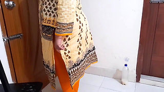 Indian Desi Big Ass Maid Fucked by Boss