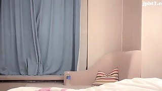 Amateur couple hidden cam
