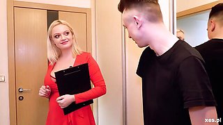 Blonde blowjob smut with amatory Sandra Sweet from XES.PL