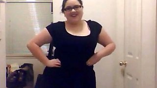 Chubby Chip Strips Down for Webcam