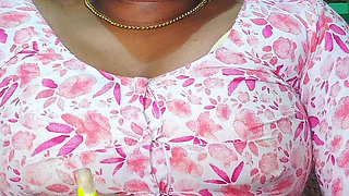 Desi Item Girl Kavita Model Part - 01