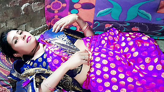 Beautiful Bride in Banarasi Saree Had a Lot of Fun in the Sex Room