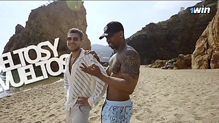 Horny, jobless companions doing porn for cash - steaming