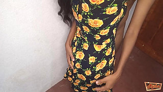Sri Lankan Very Beautiful Village Girl Fuck Cum Inside Pussy