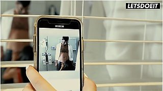 Vienna Black And Kenzie Reeves Intense Ffm Threesome With Big Dick Doctor