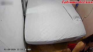 Preparations for fresh production with large bum cougar and mind-blowing camera operator. Subscribe to observe more