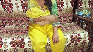 Sara khan ki new video bhabhi and dever sex alone in room