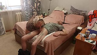 Stepmom Sucks Dick to Get a Mouthful of Cum