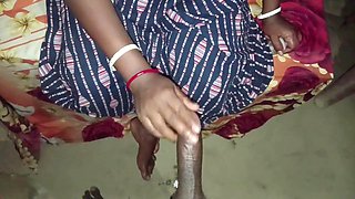 Desi bhabhi Yousokhona and her sultry escapades with Indian girls