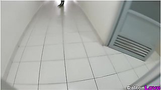 Gym Bros Deviate To The Public Bathroom To Fuck Before Training