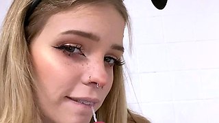 Trashy blonde babe in stockings