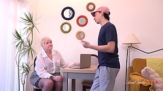 Boss lady Joolz makes her slacker employee put in extra work