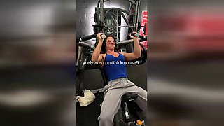 ThickMouse9s Oiled Muscle Pussy Slammed Hard Live