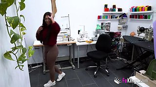 The Hot Latina Lara Rey Wants to Fuck Her Partner