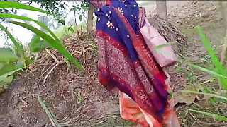 village bhabhi fucked in sugarcane (Doggy Style Pussy Fucking Video)