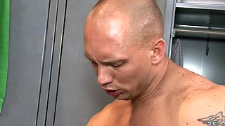 Tattooed John Magnum Scissoring Bryce Star in Locker Room Before Pounding