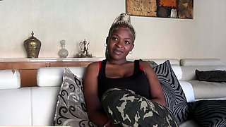 Thick Ebony MILF did work on her casting