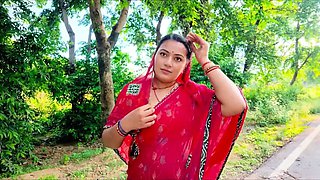 Dost ki unsatisfied bibi fucked by me bhabi jungle me akeli lift deke sex done hot Hindi viral video