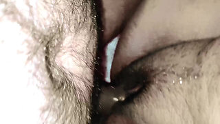 Fucked sister-in-law's juicy pussy all night and drained water on the pussy