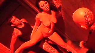 Intense sexual threeway with Leilani Lee