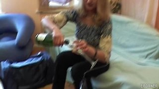 Blonde's Vintage Passion Erupts with Sultry Solo Heat