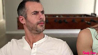 Whose Dick Is Biggest S3e8: Reagan Foxx And Andi Rose Share A Foursome With Big Dick Swap And Deep Throat Blowjob In The Laundry Room