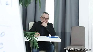 Tricky Old Teacher - Hot blonde babe fucks her teacher