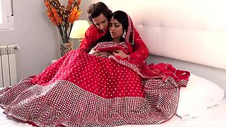 Yasmina Khan Arab Virgin Wife Gets Fucked And Creampied To